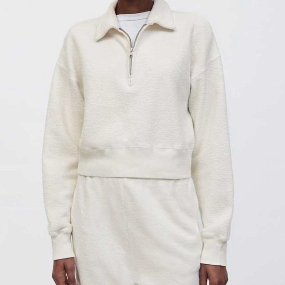 Re/done INSIDE OUT VINTAGE WHITE 90S CROP SWEATER - Picture 1 of 9